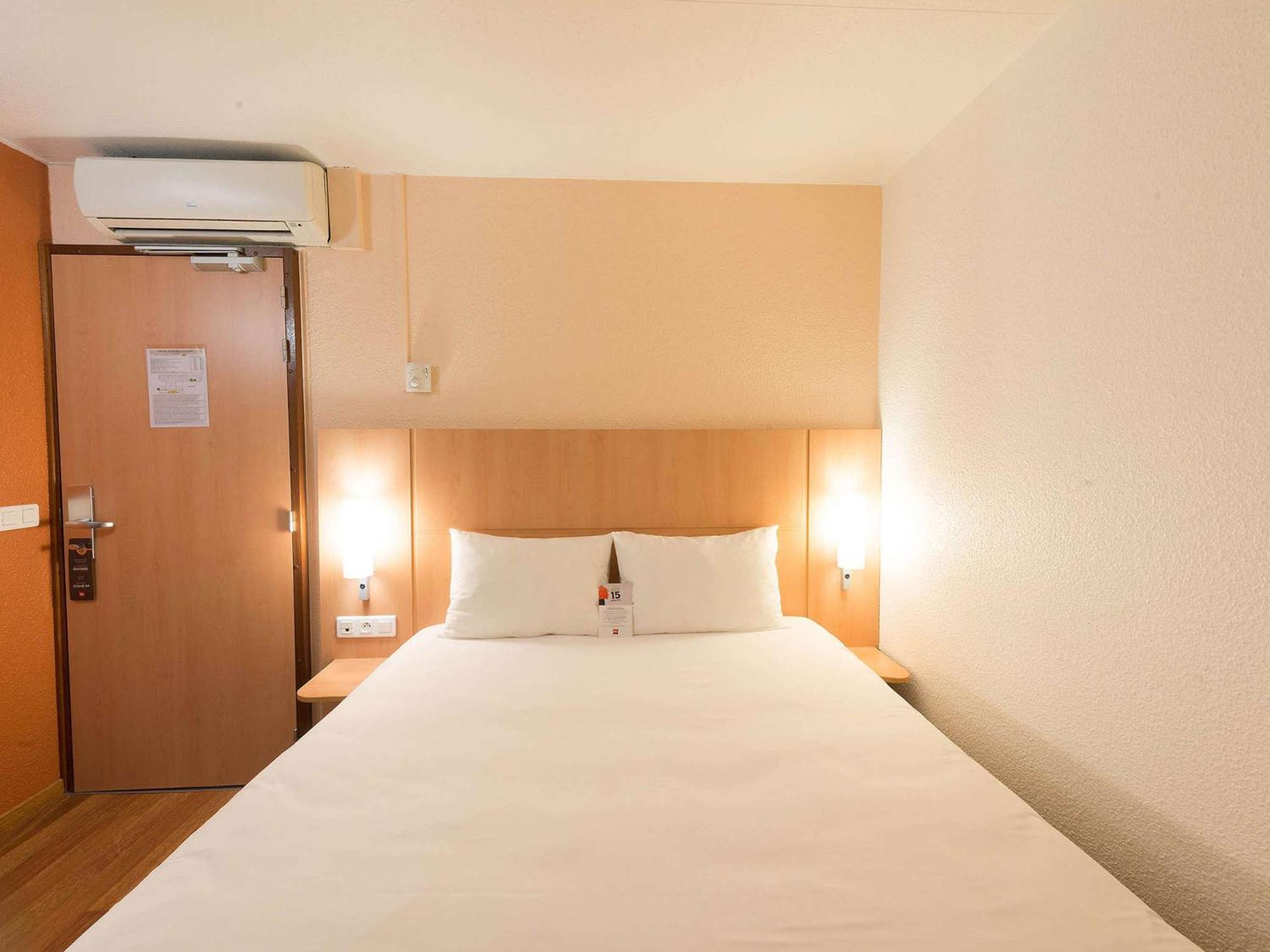 Ibis Limoges Centre Exterior foto