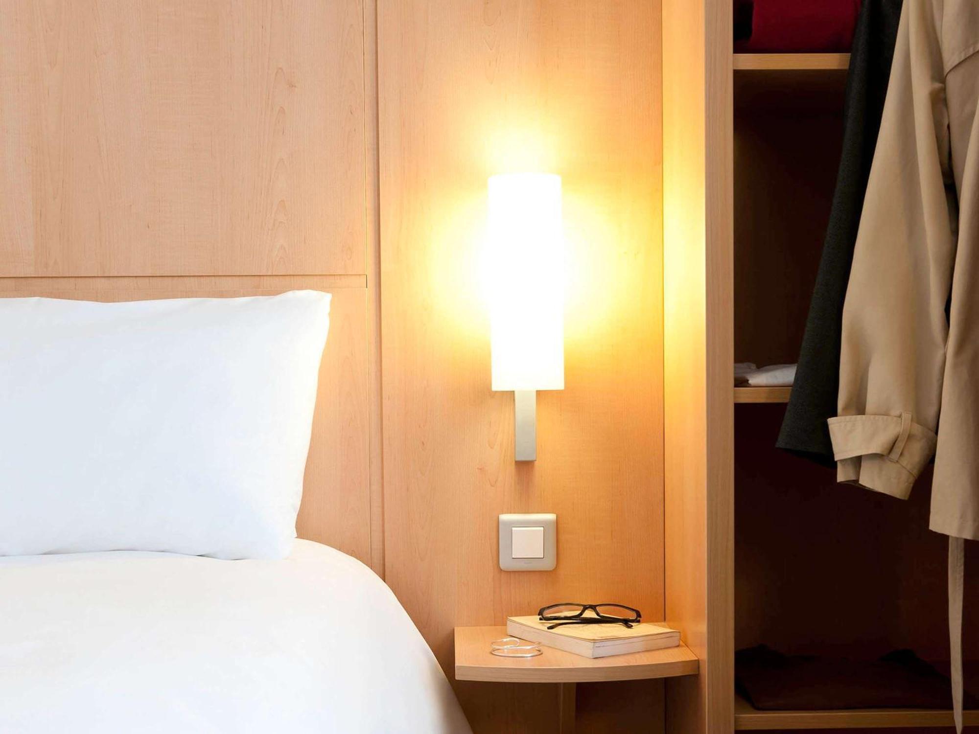 Ibis Limoges Centre Exterior foto